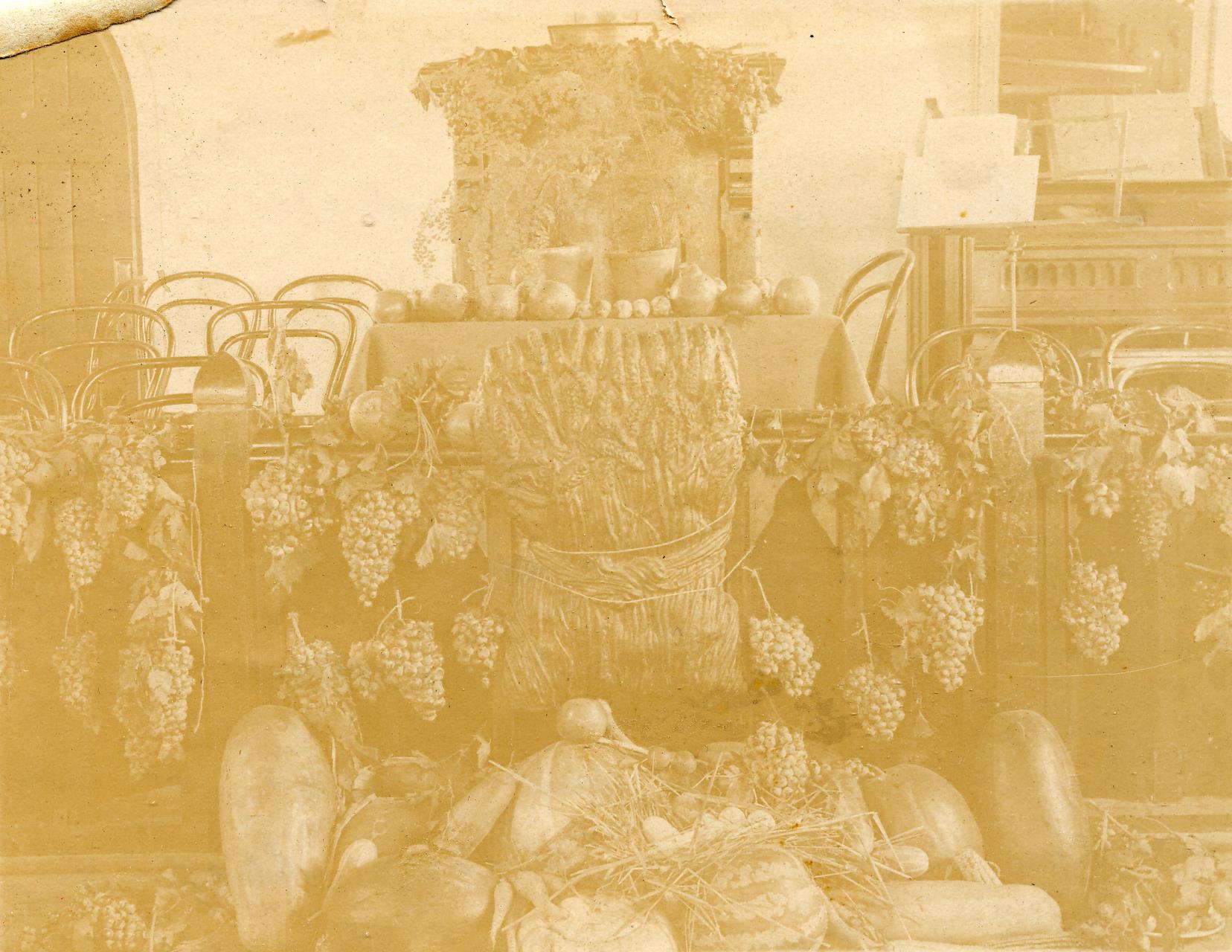  Golden offering Sunday at the Grenfell Methodist Church is celebrated with Allan Maxwell’s sculptured bread wheat sheaf prominent at the front of the display.  