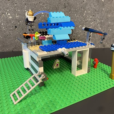 LEGO Club - Spy Kids Headquarters