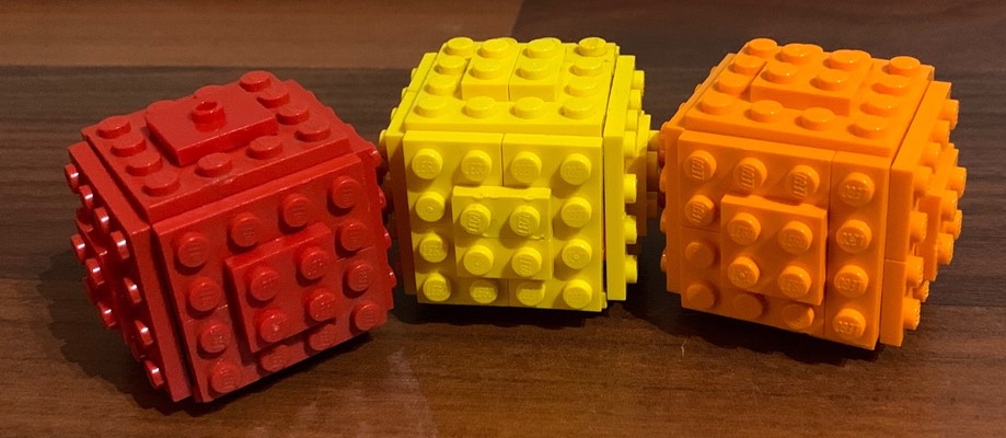 LEGO Club - Juggling Balls